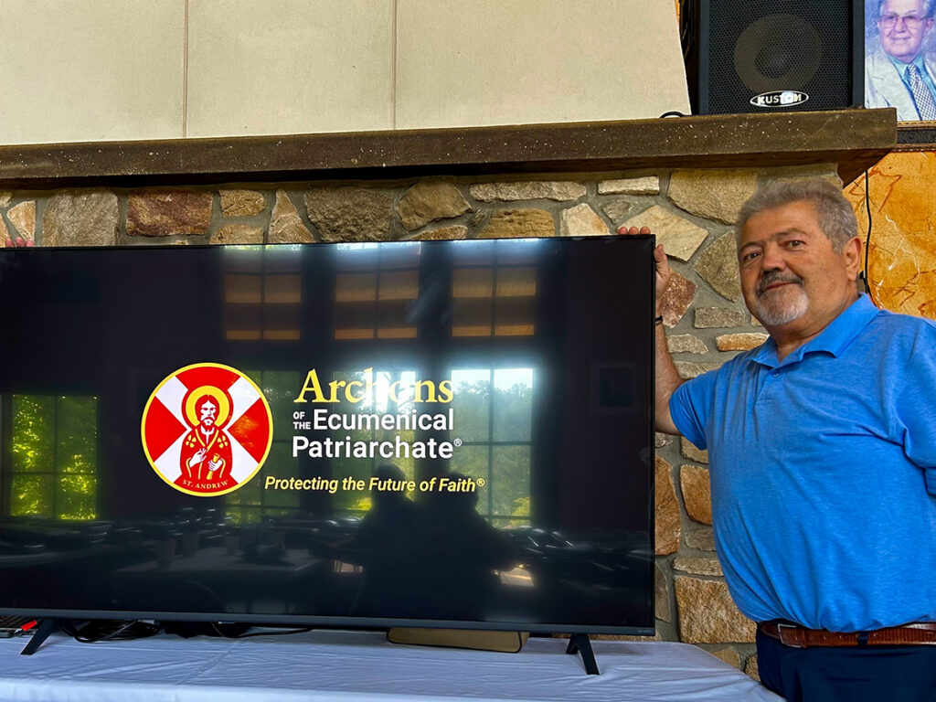 Archon Gus Kazakos gives an Archon presentation at St. Stephen’s Camp, Alexios Retreat Center.